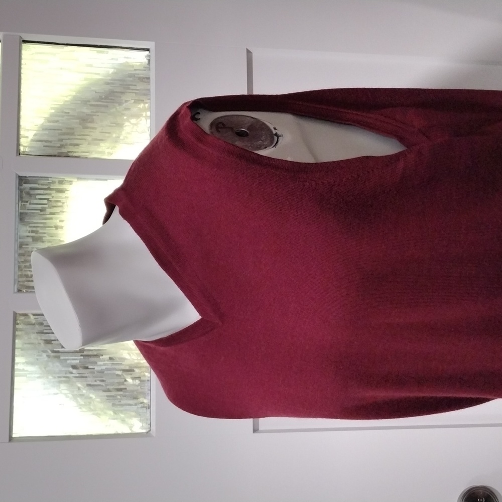 J. Ashford mens deep red merino wool neck sweater vest. Large
